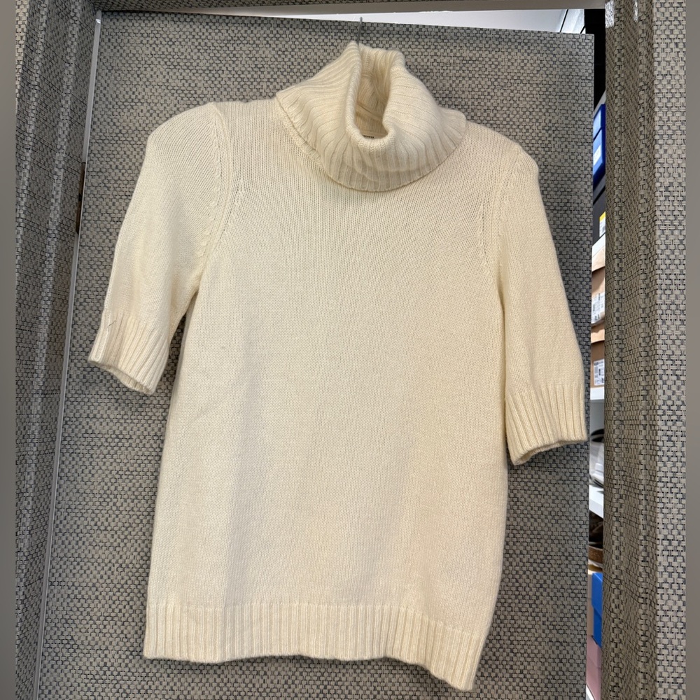 Anthropologie turtleneck sweater shirt